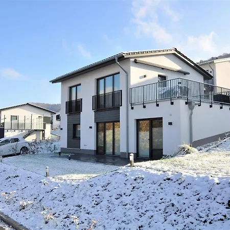 Сasa de vacaciones Direkt Am Diemelsee-heringhausen-willingen-toplage-sauna-3 Schlafzimmer-2 Terrassen-109 Qm-incl Waesche *