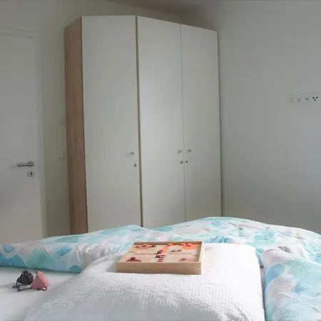 Direkt Am Diemelsee-heringhausen-willingen-toplage-sauna-3 Schlafzimmer-2 Terrassen-109 Qm-incl Waesche