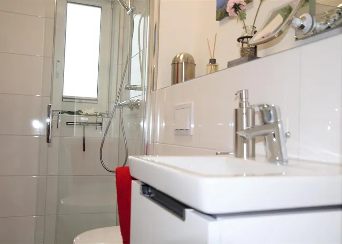 Direkt Am Diemelsee-heringhausen-willingen-toplage-sauna-3 Schlafzimmer-2 Terrassen-109 Qm-incl Waesche Херингхаузен