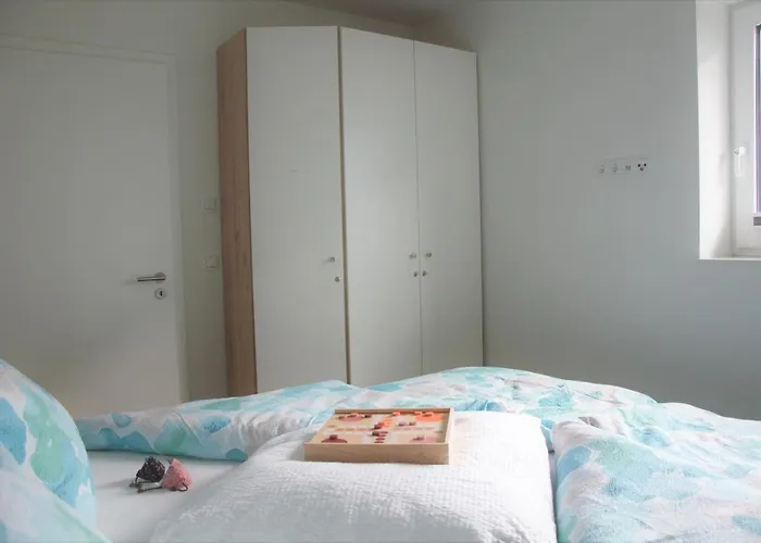 Direkt Am Diemelsee-heringhausen-willingen-toplage-sauna-3 Schlafzimmer-2 Terrassen-109 Qm-incl Waesche